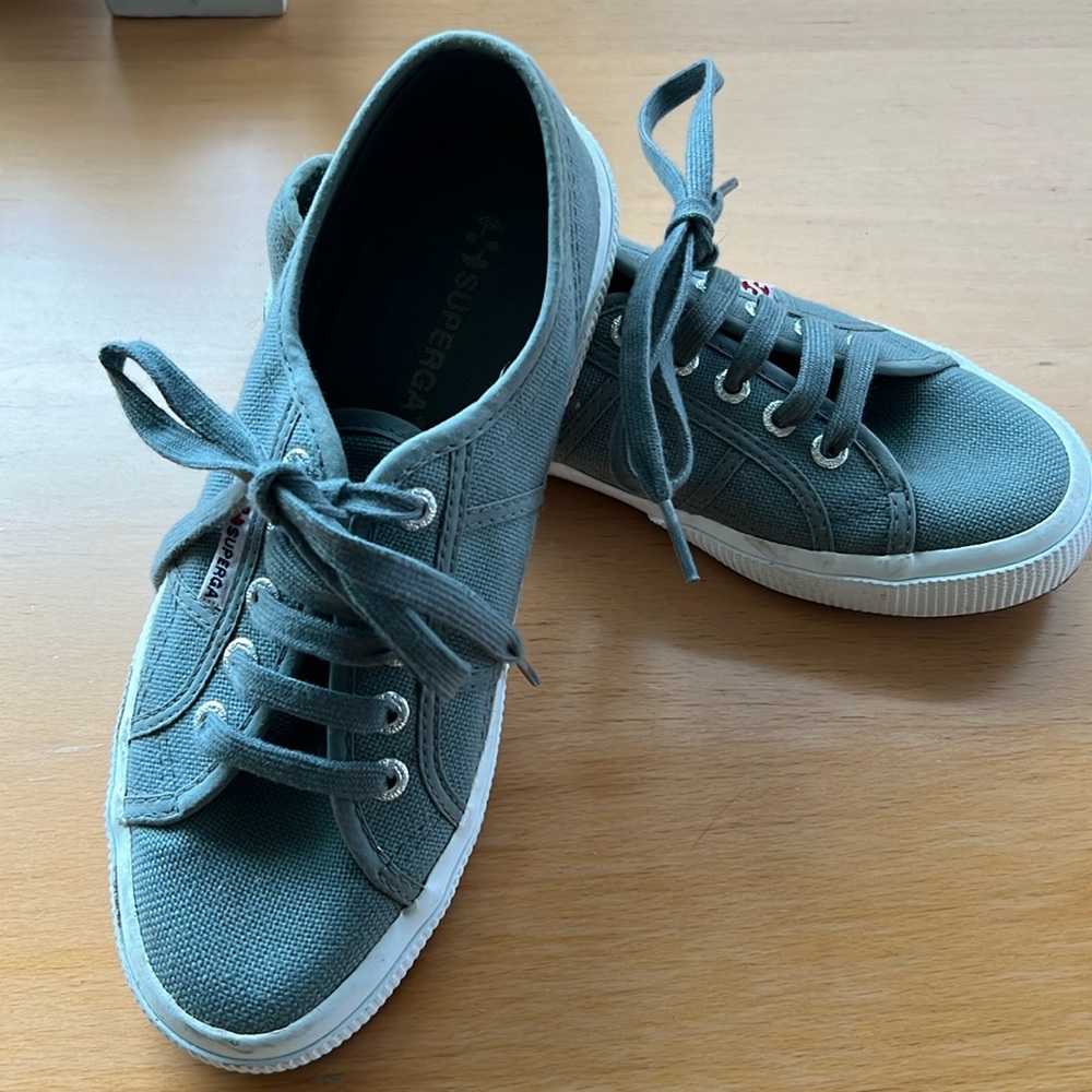 Gray Superga Sneakers Size 7 Women’s